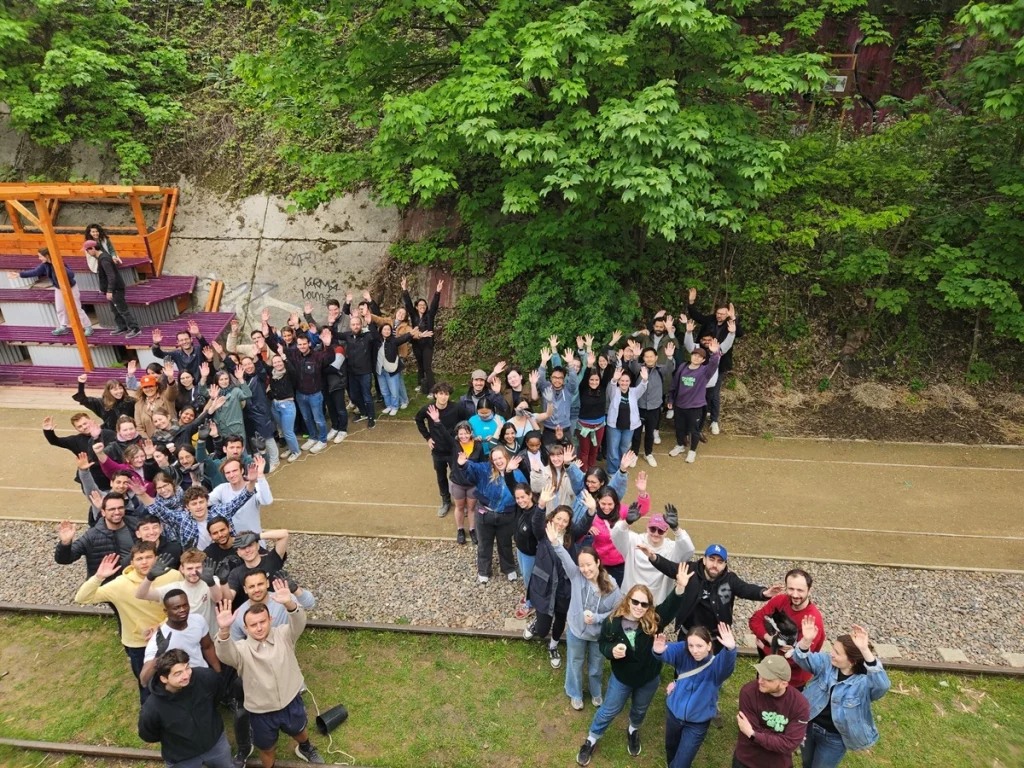 team building solidaire samecause x backmarket 31